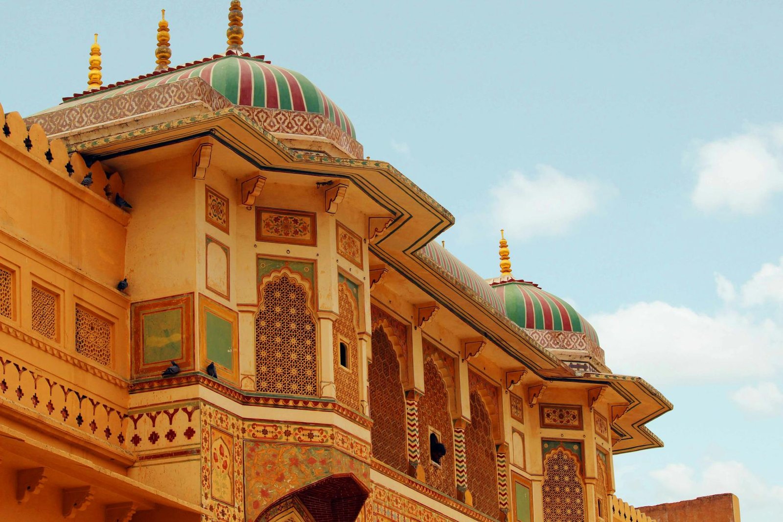 Discovering Rajasthan: Royalty, Sand, and Soulful Stories